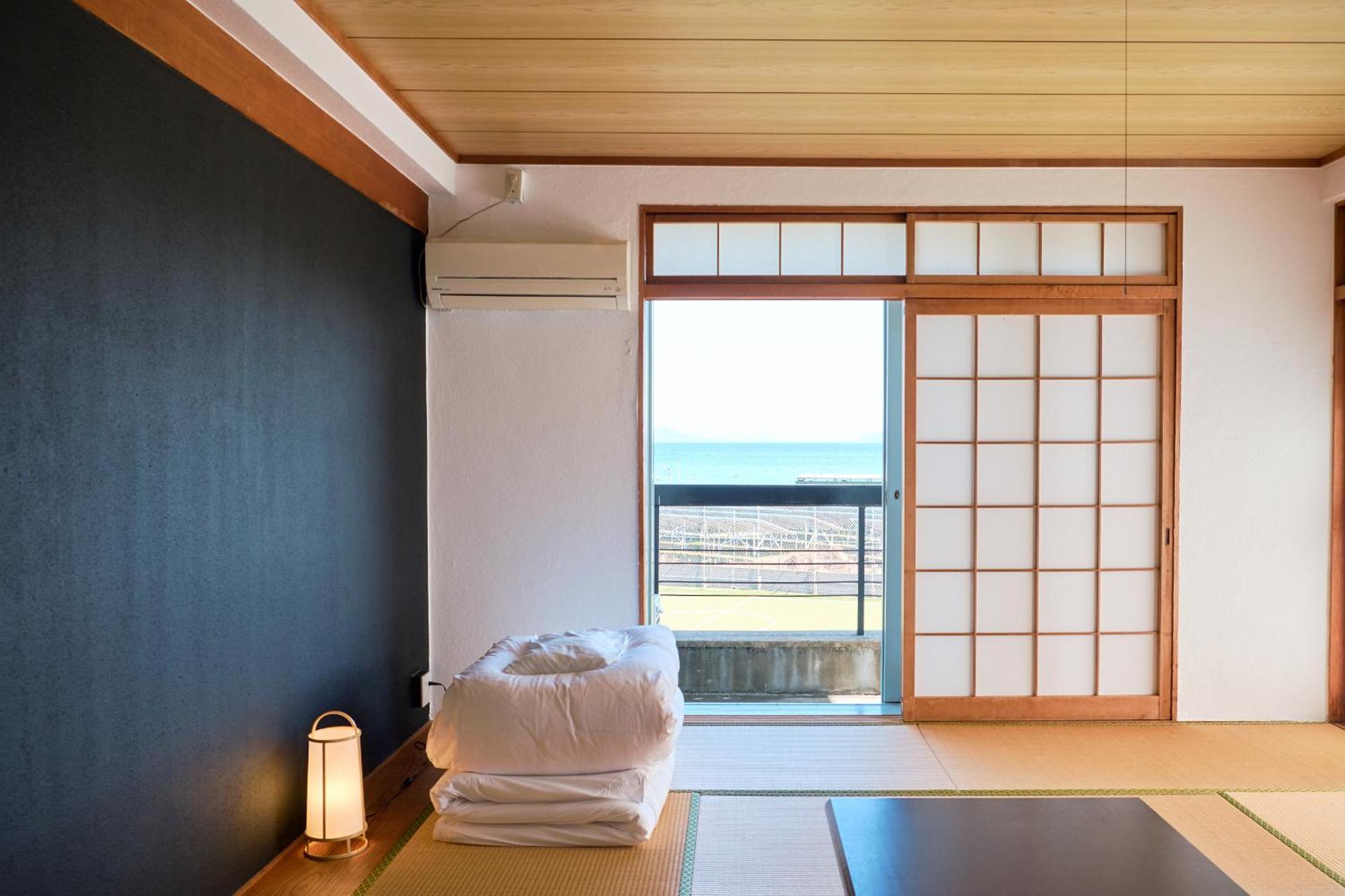 J-Hoppers Lake Biwa Guesthouse Ōtsu Zimmer foto