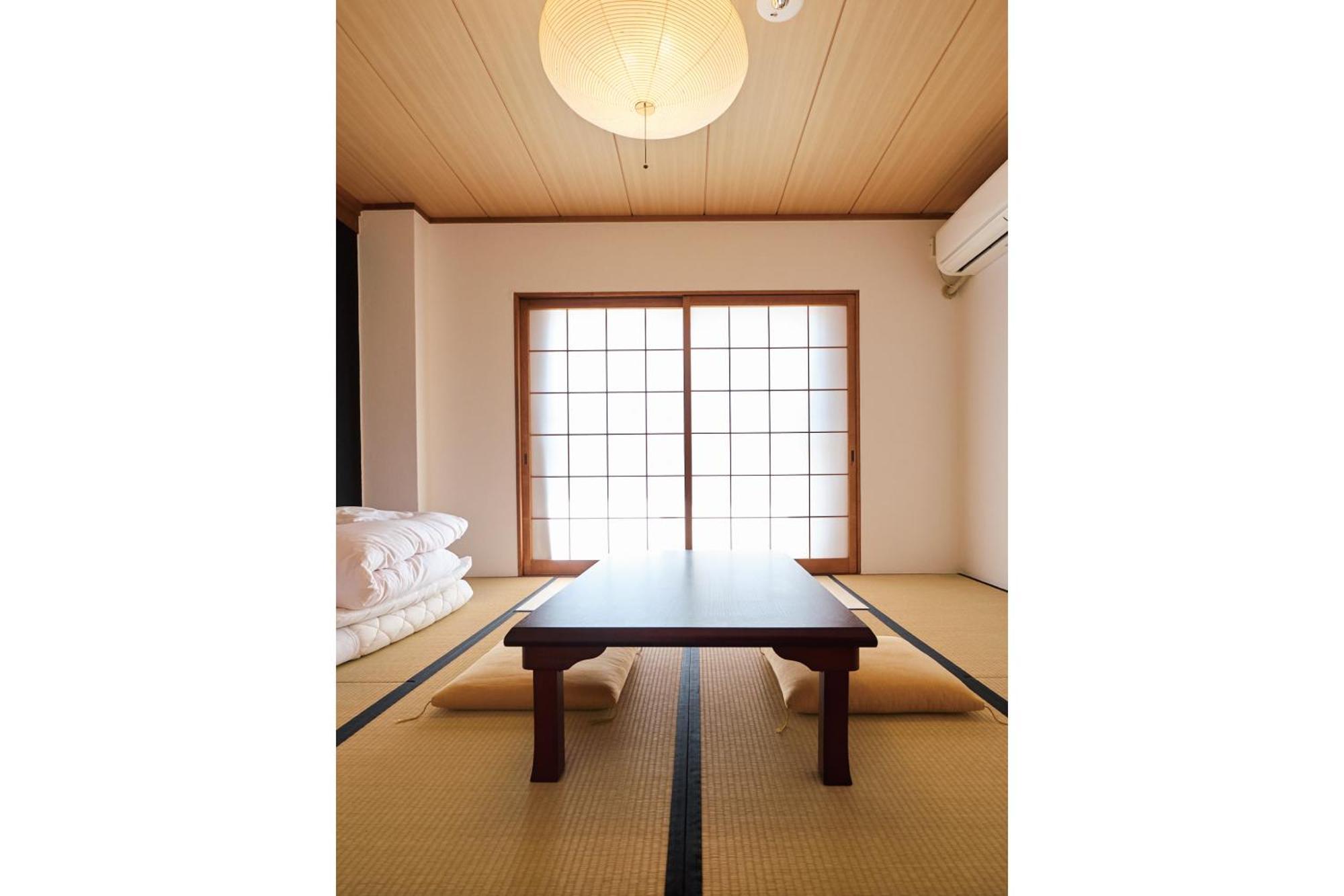 J-Hoppers Lake Biwa Guesthouse Ōtsu Zimmer foto